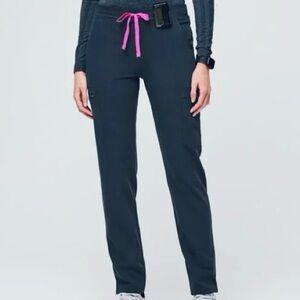FIGS Yola bottoms Scrub Pants
